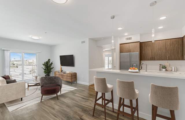 MODERNO Luxury Living East Gallery 3