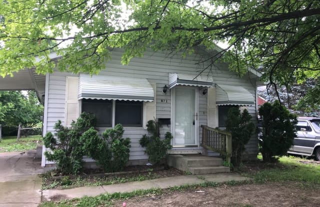 872 South James Road - 872 S James Rd, Columbus, OH 43227