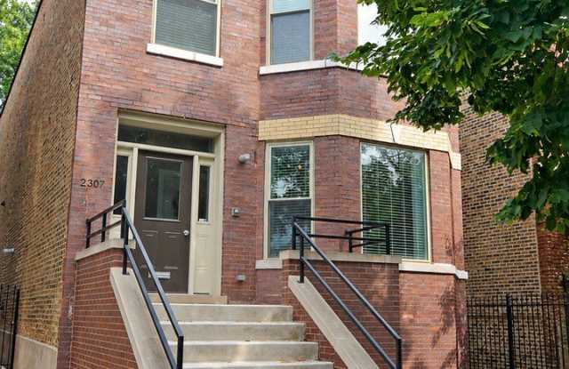 2307 N Springfield Avenue Gallery 1