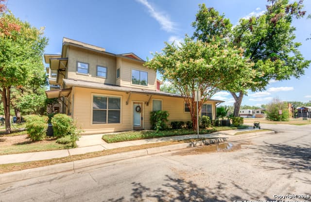 502 REFUGIO ST - 502 Refugio Street, San Antonio, TX 78210