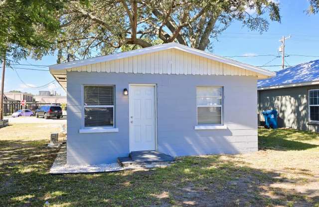 134 E Street - 2 photos photos