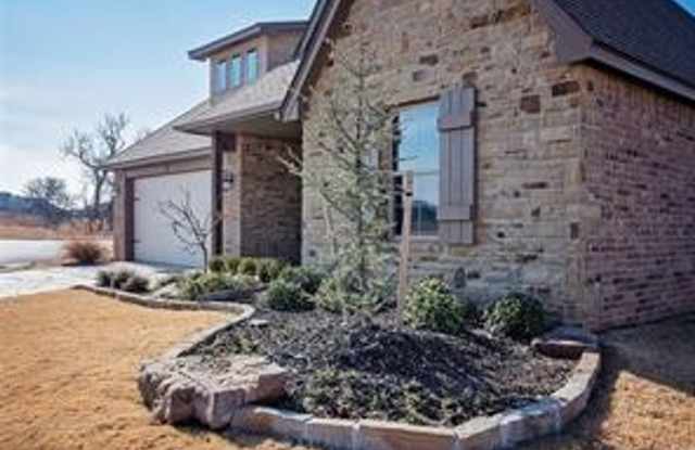 3 Bed | 2 Bath | 2 Car Garage - Bungalow Style - Deer Creek Schools - Monarch Ridge Addition photos photos
