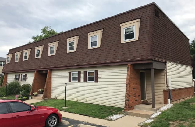 12 Dorset Ct - 12 Dorset Court, Edwardsville, IL 62025