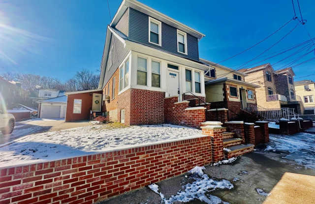 126 Cox Avenue - 126 Cox Avenue, Yonkers, NY 10704