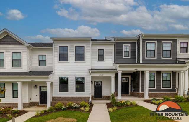 Well-Located Townhome with Private Off-Street Parking Gallery 1