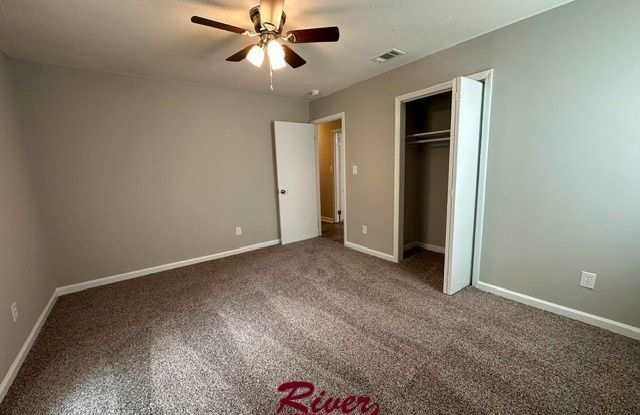 2604 Carrington Drive Gallery 4