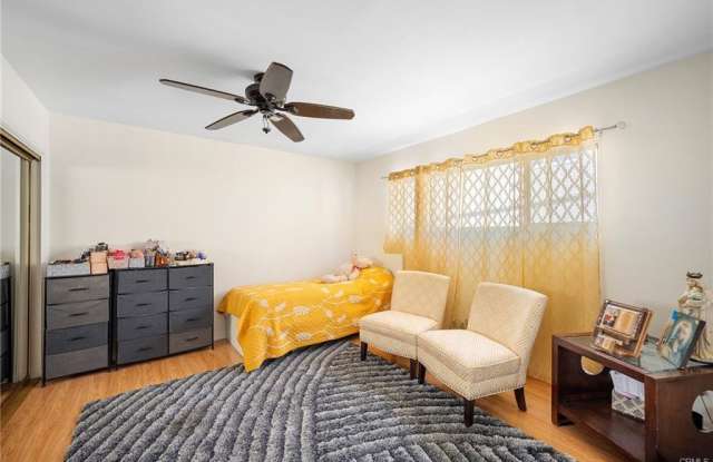 587 South Street - 587 South Street, Glendale, CA 91202