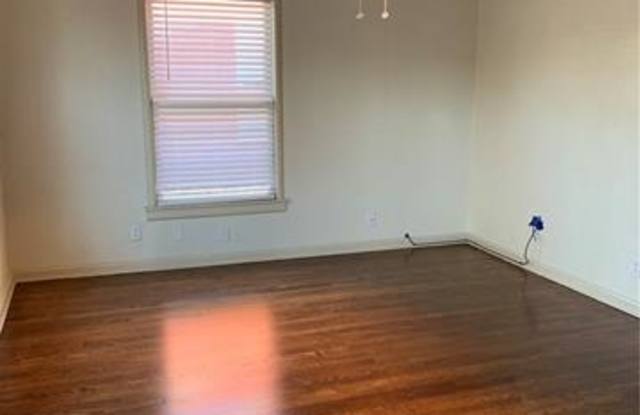 3855 Washburn Avenue Gallery 3