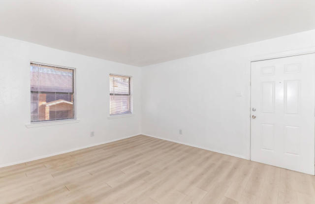 Apex Apartments Gallery 1