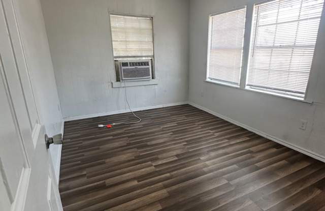3 bedroom/1 bathroom House In Copperas Cove photos photos