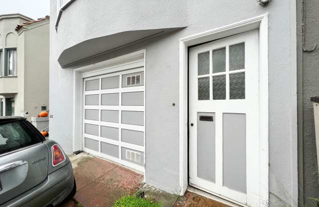 2251 20th Avenue, #B photos photos
