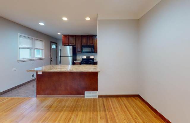 1097 25th Ave SE photos photos