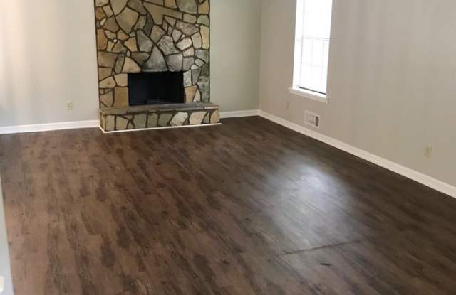 2195 Hampton Trail Southeast Gallery 3