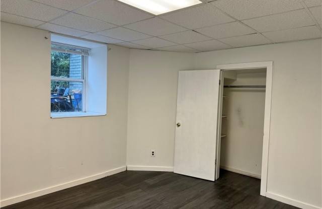 21 Fort Putnam Street Gallery 4