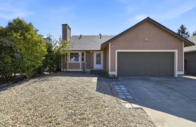 Bright Windsor 3BR/2BA with Stone Fireplace & Fenced Yard Gallery 1