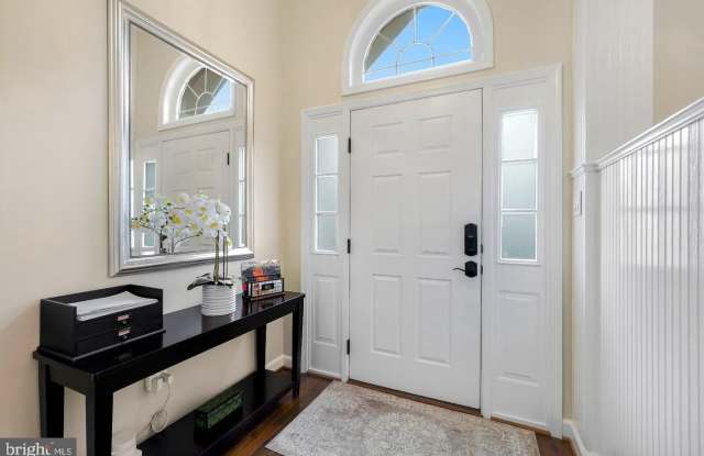 11405 CEDAR RIDGE Drive Gallery 3