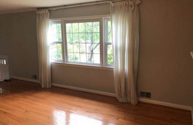 15925 DOLPHIN DRIVE Gallery 4
