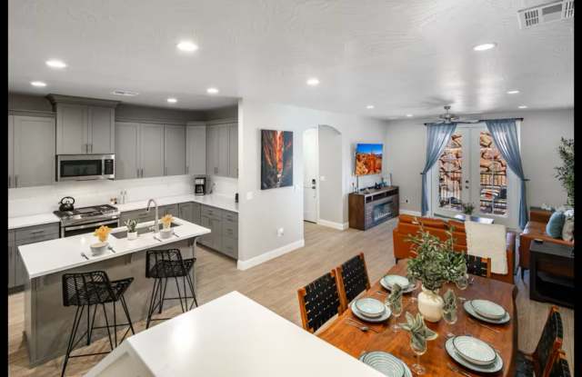 Welcome to Your Modern Oasis! photos photos