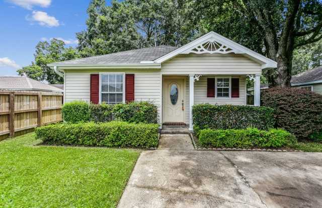 Adorable two-bedroom home with bonus room photos photos