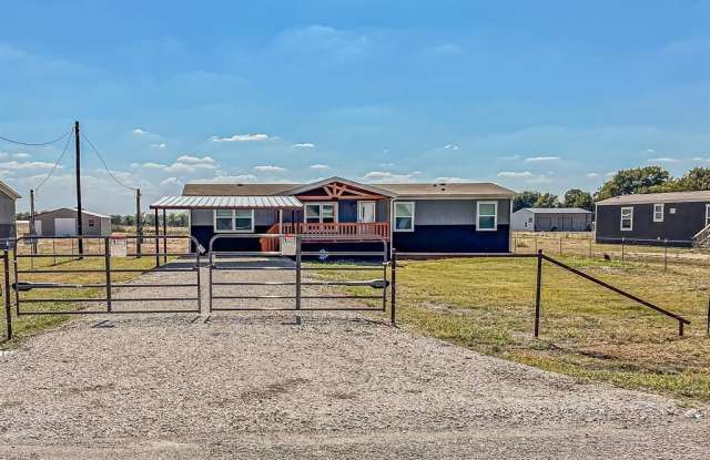 1166 Hayes Road photos photos