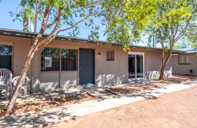 1820 East Oak Street - 1820 East Oak Street, Phoenix, AZ 85006
