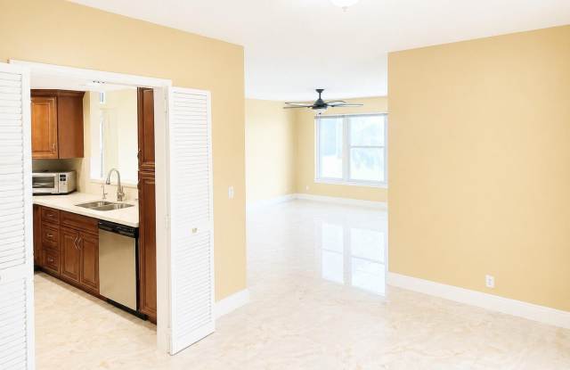10777 W Sample Road Gallery 2