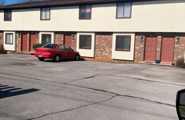 2 Bedroom / 1.5 bath Townhouse, Kingsport TN photos photos