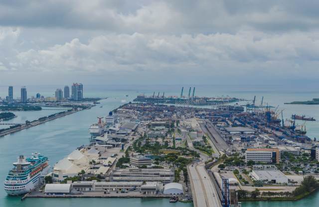 900 Biscayne Bay Gallery 2