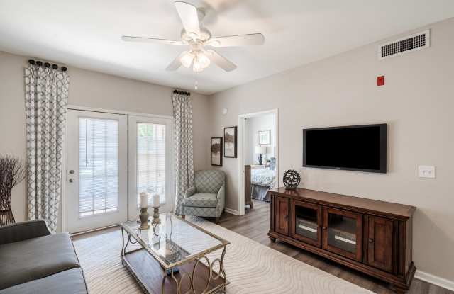 Bridge Pointe Apartments Gallery 2