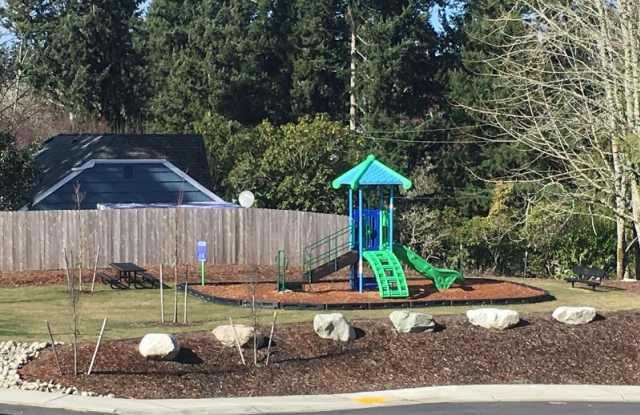 717 Freedom Ct SE Gallery 3