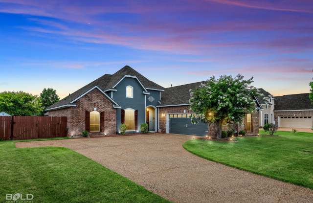 Check Out this 4 Bed 2 Bath with A Pool and Hot Tub photos photos