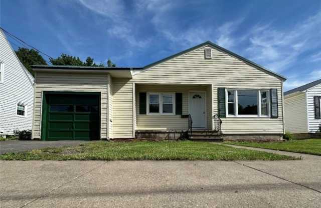 311 Hartford Place photos photos