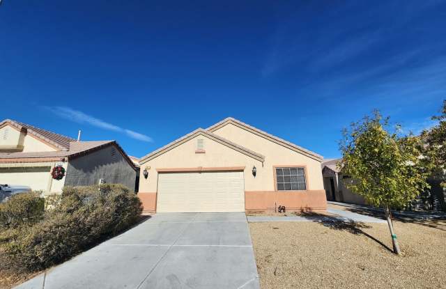 Beautiful Single Story Three Bedroom Home! photos photos