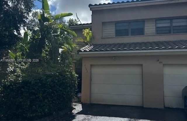 8682 NW 40th St photos photos