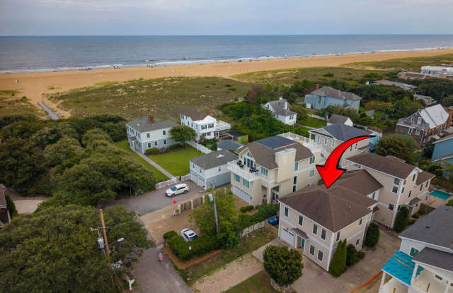 Beautifully updated 3-bedroom, 2.5 bath home at the North End photos photos