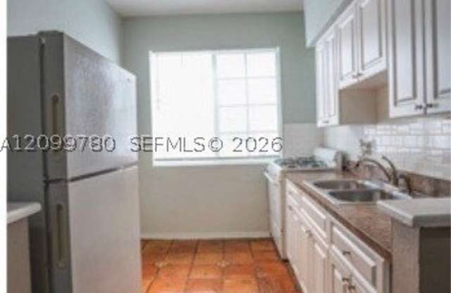 952 Meridian Ave Gallery 2