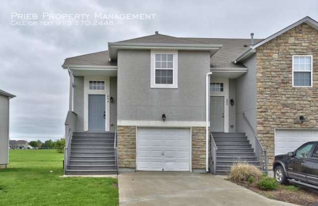 878 S Woodson Ct. - 878 South Woodson Court, Gardner, KS 66030