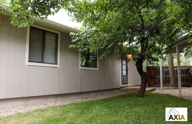 Cozy 2BD/1BA Home in Great Location! photos photos