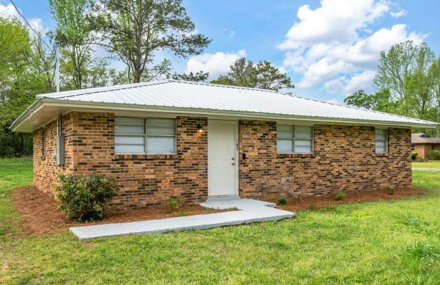 New Listing! 187 Crenshaw Drive Wetumpka, AL 36092 Gallery 3