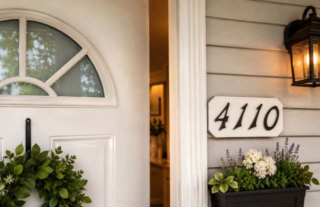 For Rent – Beautiful 2 Bedroom / 1 Bathroom Condo with Attached Garage ! Gallery 3