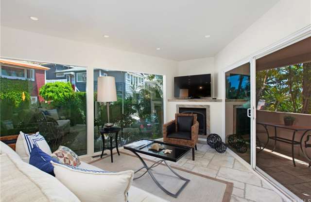 222 Nyes Place - 222 Nyes Place, Laguna Beach, CA 92651