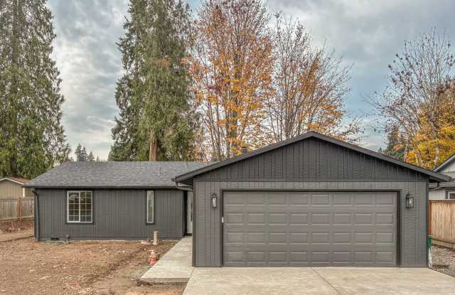 3 Bedroom 2 Bath in Scappoose- Do Not Miss out on this updated Home ! - 52035 Southwest 4th Street, Scappoose, OR 97056