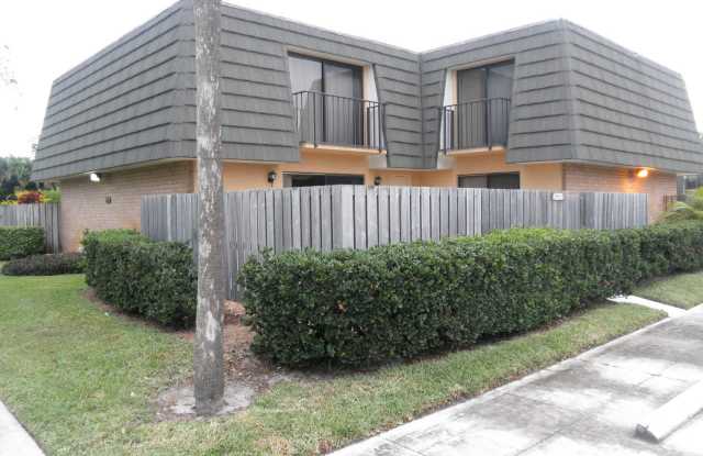 Village of Sandalwood Lakes photos photos