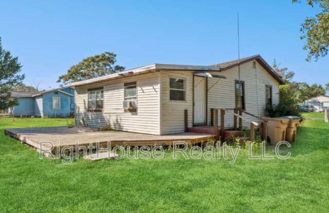 40542 West 3rd Ave - 40542 West 3rd Avenue, Lake County, FL 32784