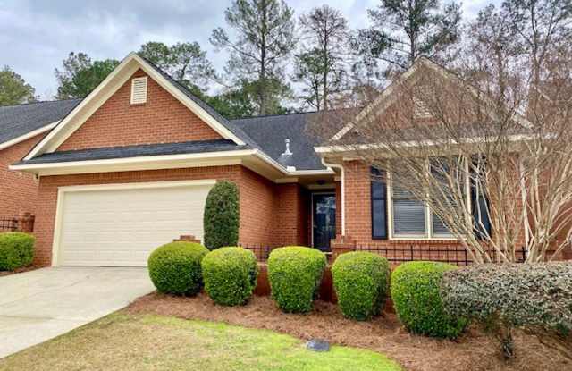 UNIQUE PROPERTY IN CONVENIENT IRMO LOCATION photos photos
