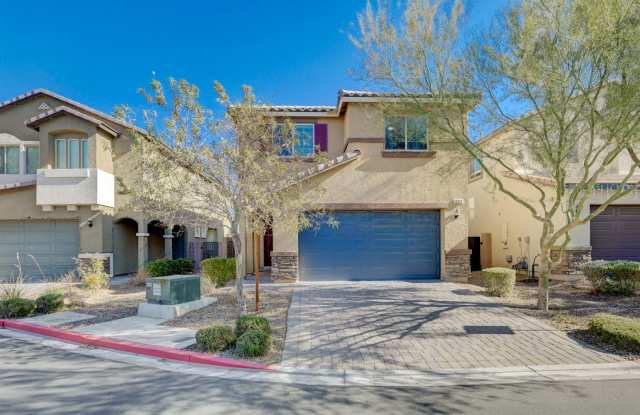 GORGEOUS 4 Bedroom, 2 Story Home located in the SW! photos photos