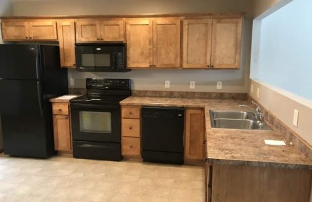 Coming Soon - 2 Bed/1.5 Bath Townhome For Rent!! photos photos