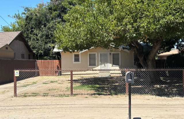 Affordable 1 bedroom 1 bathroom home on Marks and McKinley. photos photos
