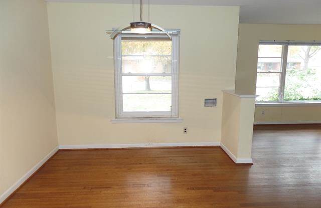 1714 Quadrangle Drive Gallery 4