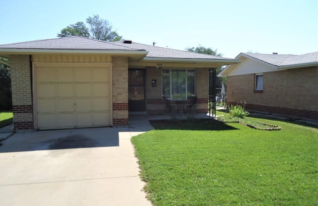 1910 Eaton St. - 1910 Eaton Street, Lakewood, CO 80214
